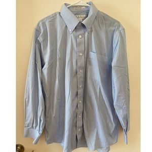 Enro dress shirt with collar buttons